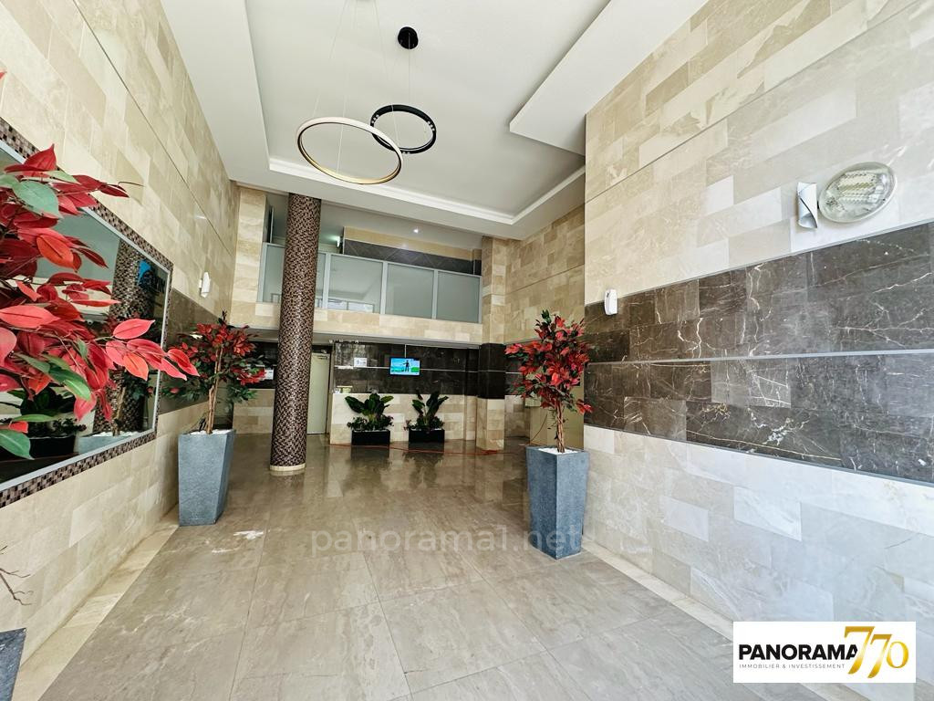 Apartamento 4 cômodos Ascalão Barnea 233-IBL-1488