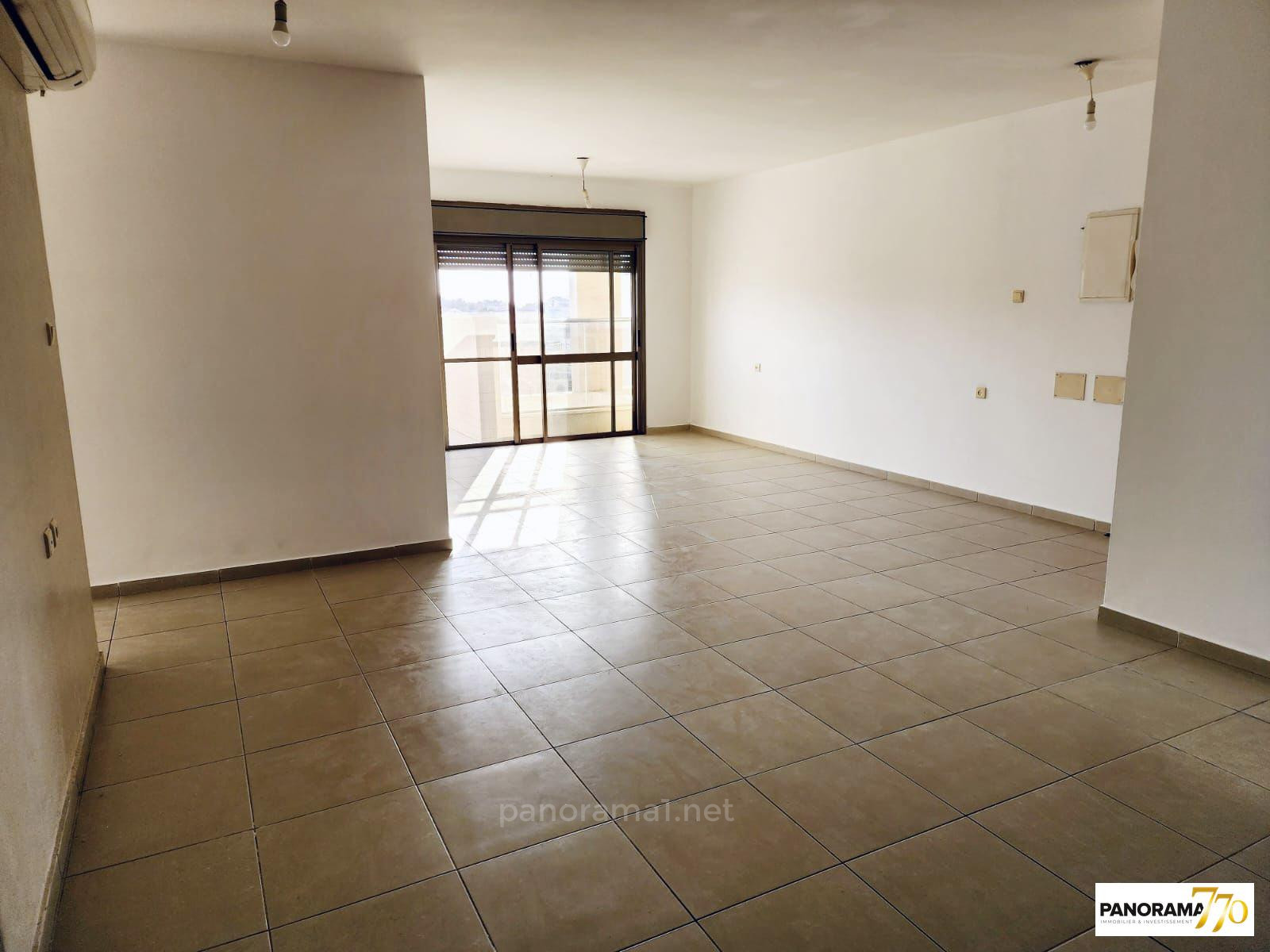 Apartamento 3 cômodos Ascalão Barnea 233-IBL-1508