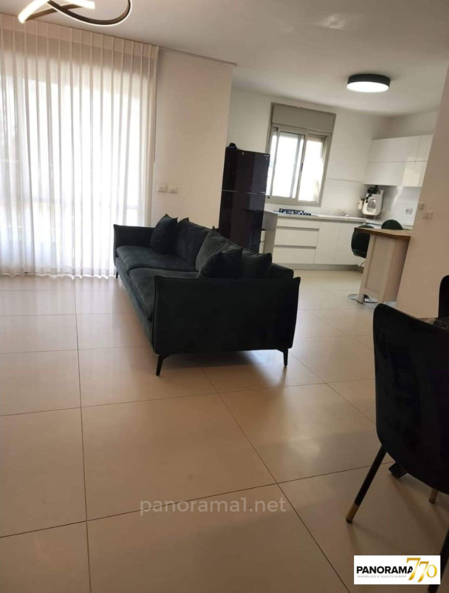Apartamento 4 cômodos Ascalão Agamim 233-IBL-1513