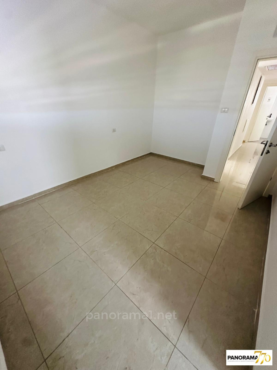 Apartamento 5 cômodos Netivot Maarav 233-IBL-1521