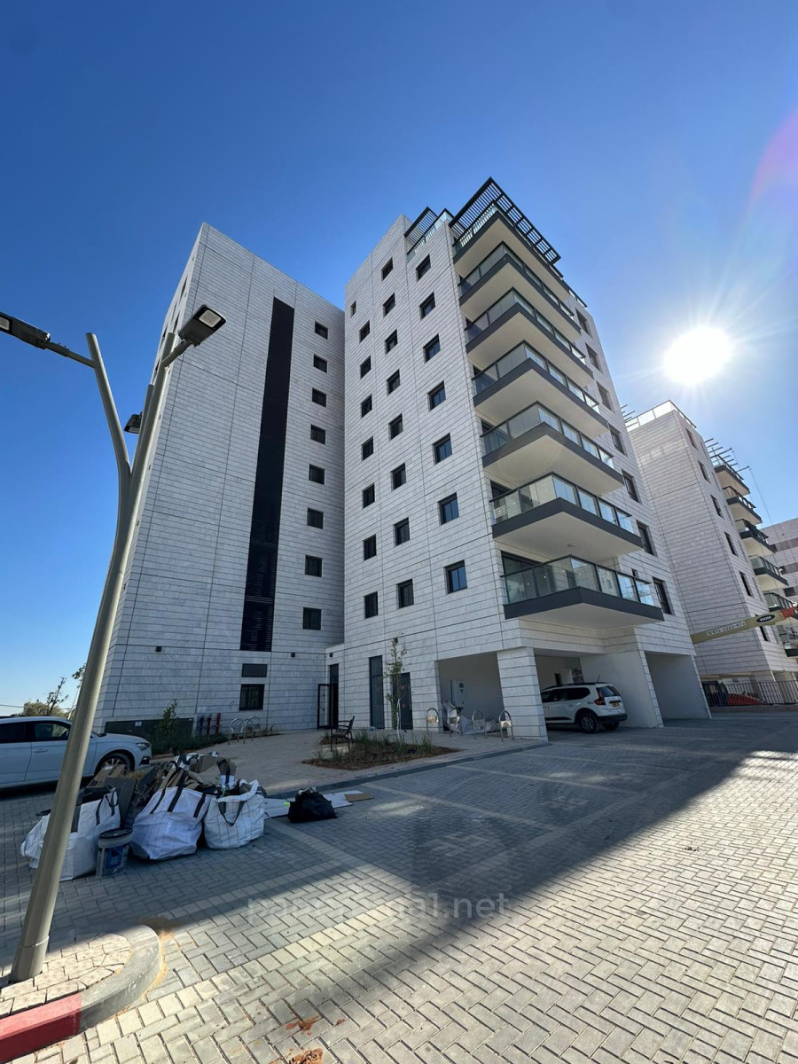 Apartamento 3 cômodos Ascalão Agamim 233-IBL-1538