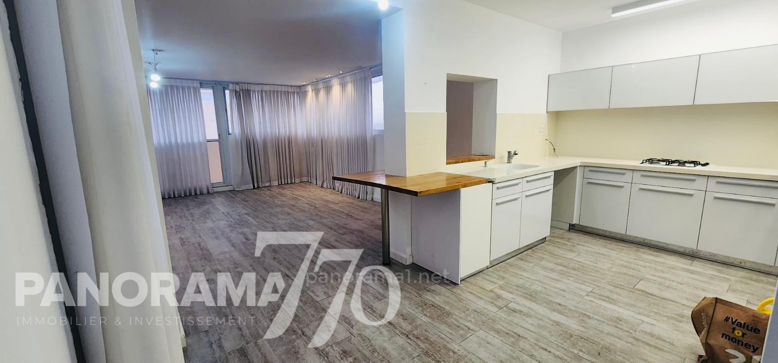 Cobertura 5.5 cômodos Ascalão Barnea 233-IBL-1541