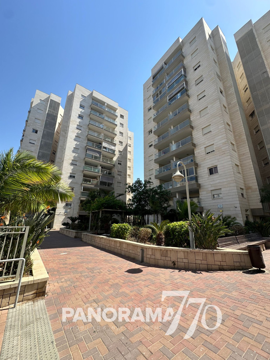 Apartamento 3 cômodos Ascalão Neve Adarim 233-IBL-1543