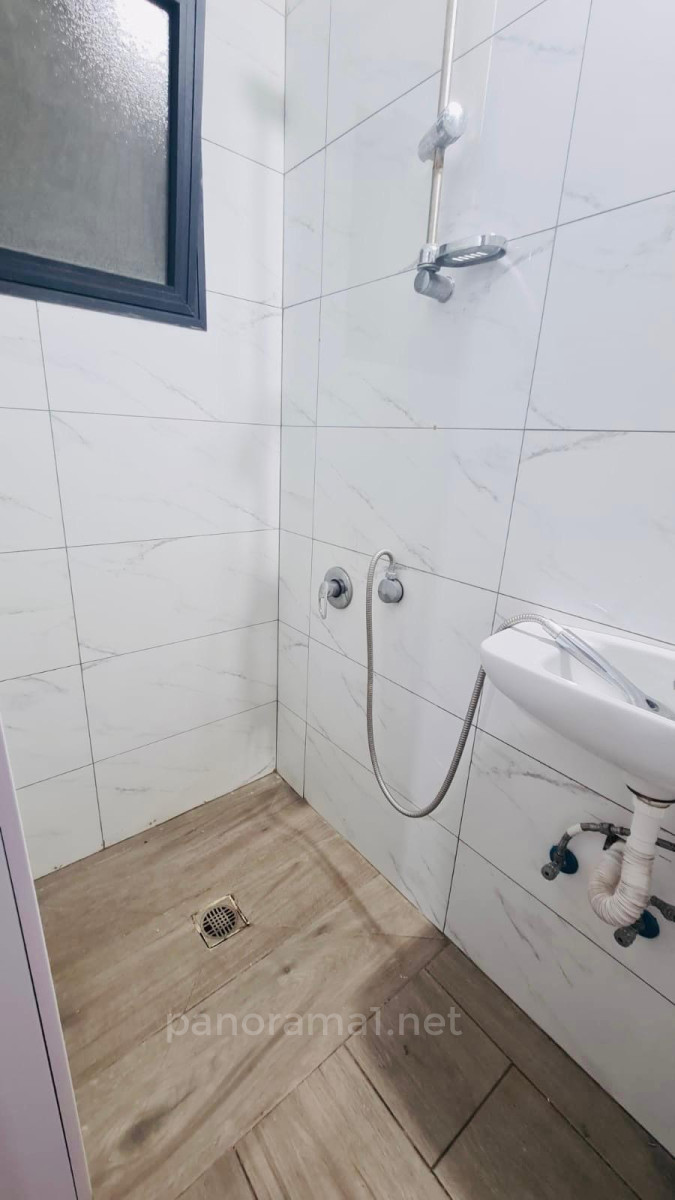 Apartamento 4 cômodos Ascalão Afridar 233-IBL-1544