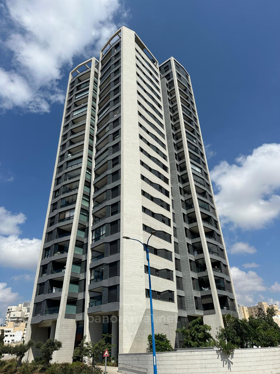 Apartamento 5 cômodos Ashdod Yud Alef 233-IBL-1547