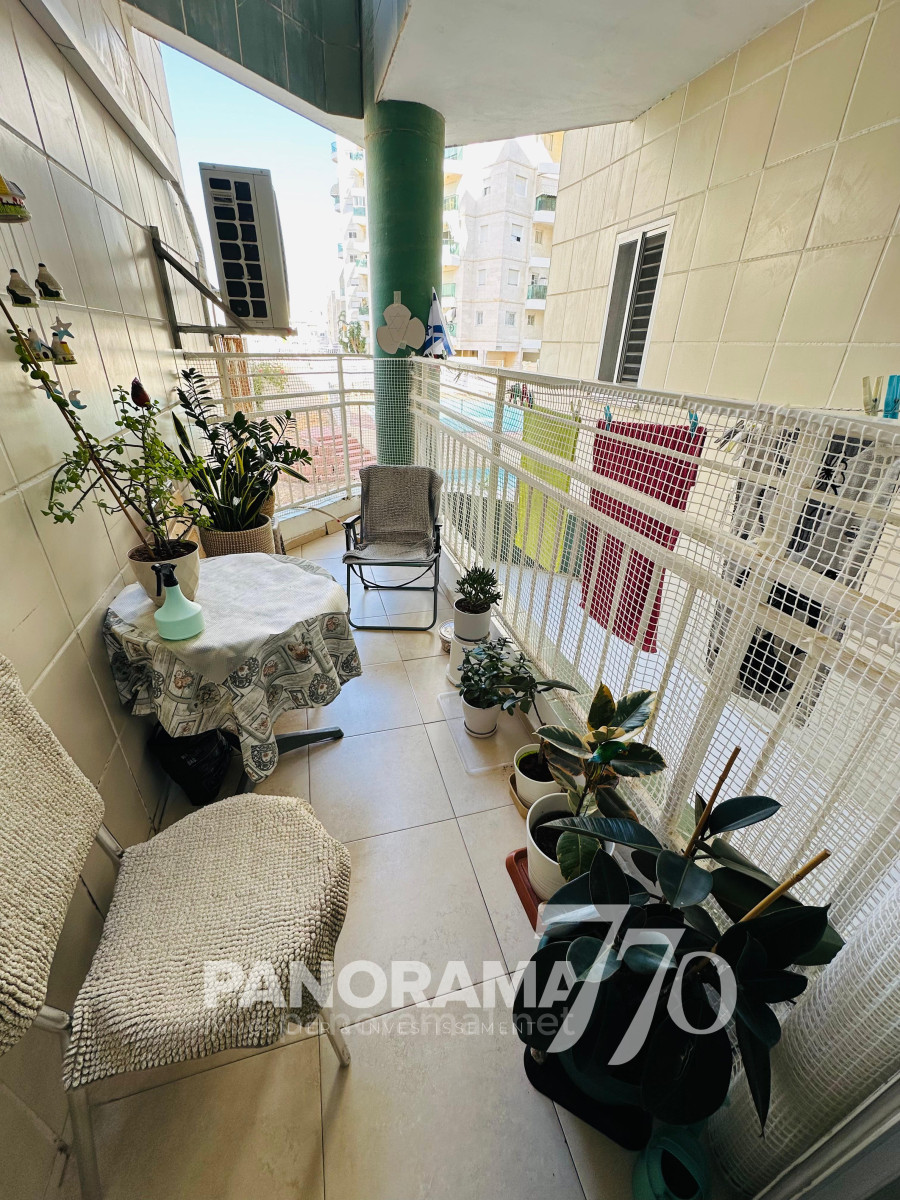 Apartamento 3 cômodos Ascalão Afridar 233-IBL-1554