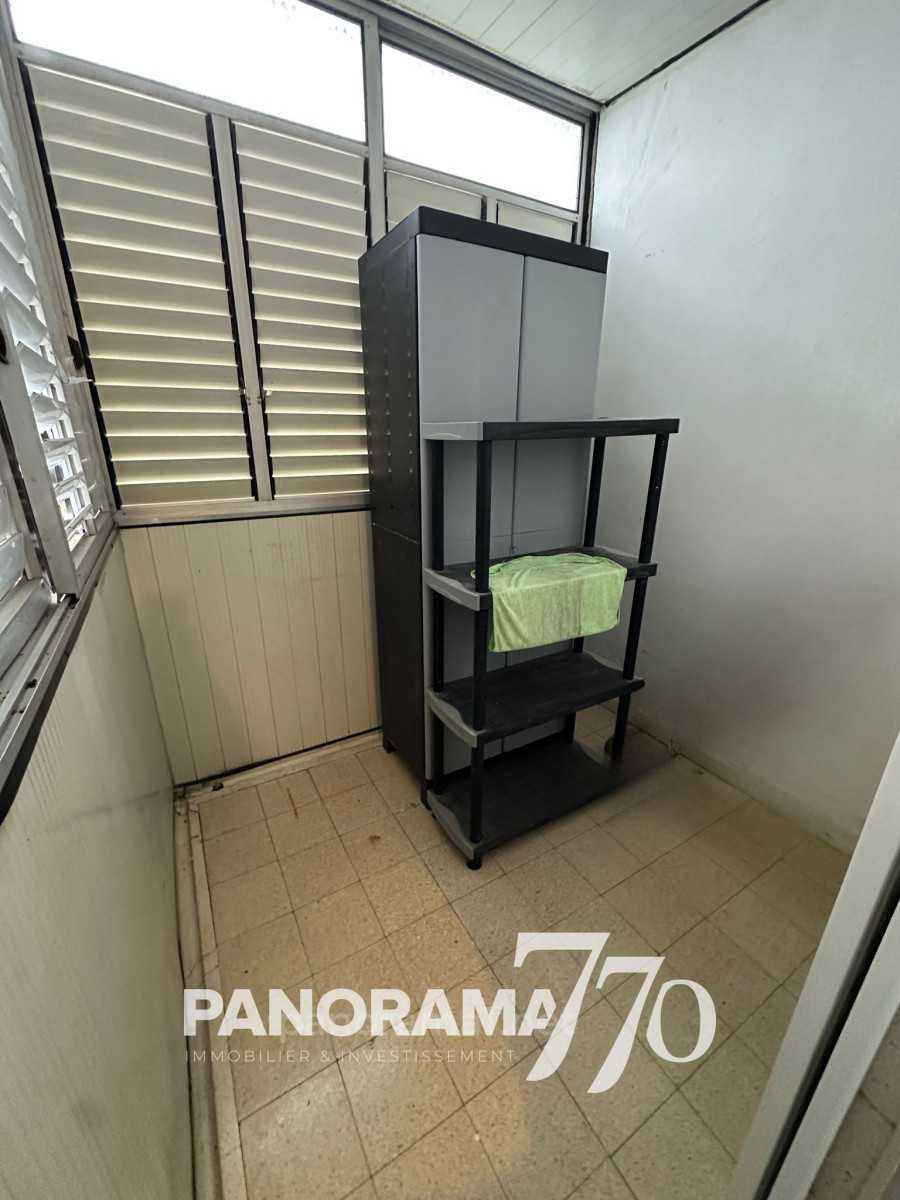 Apartamento 3 cômodos Ascalão Atikot 233-IBL-1564