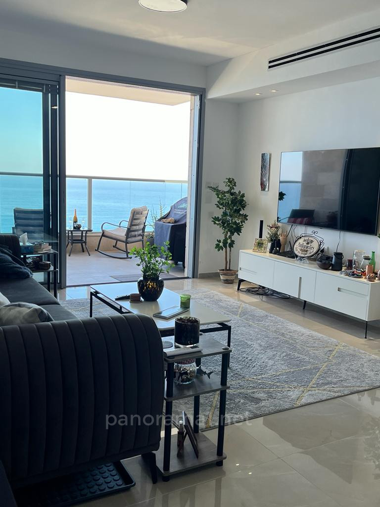 Apartamento 5 cômodos Ascalão Marina 233-IBL-1566