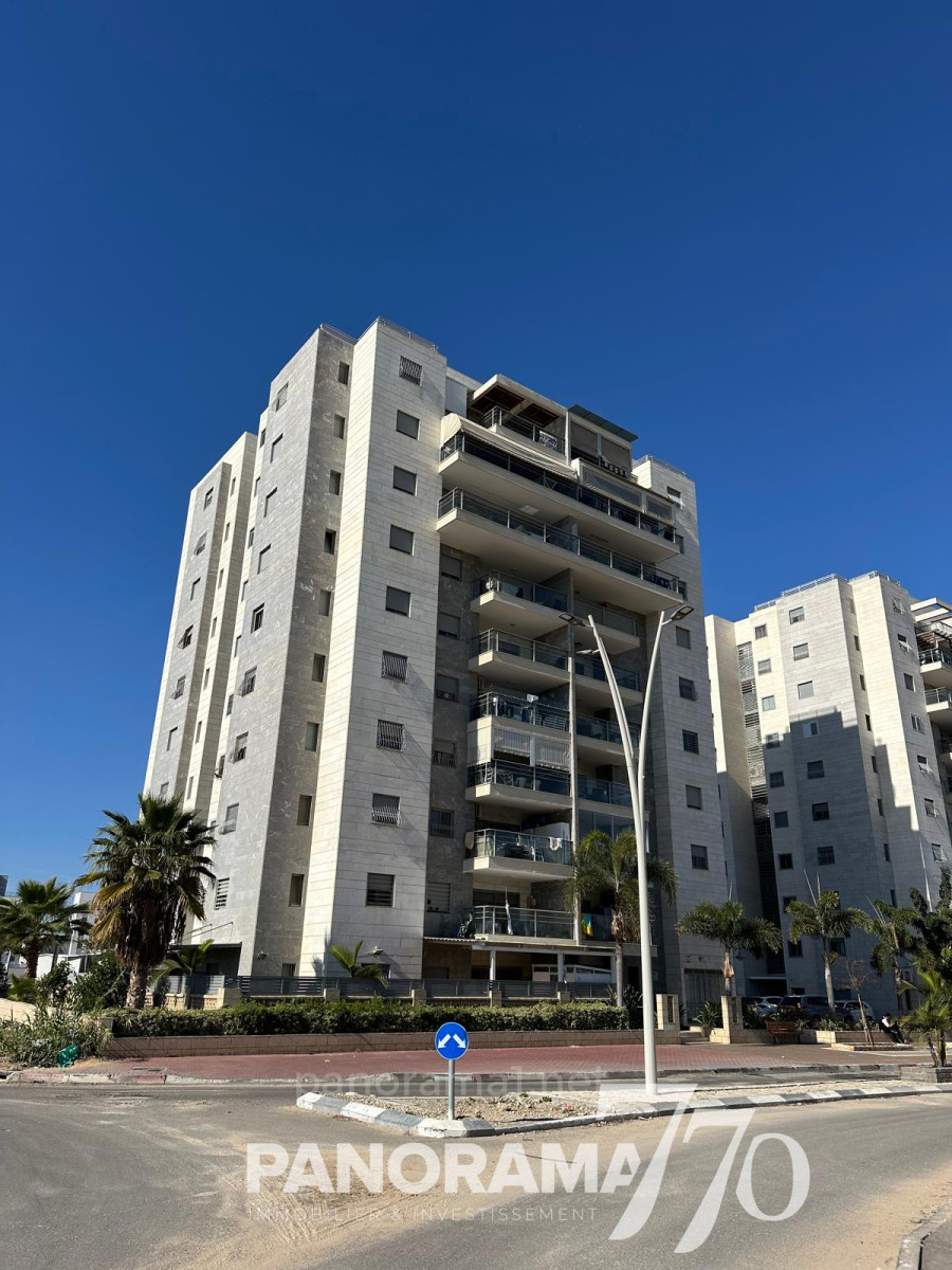 Minicobertura 4 cômodos Ascalão Agamim 233-IBL-1568