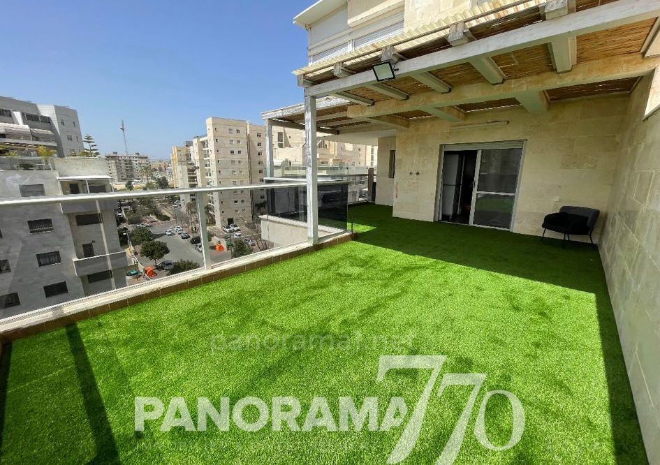 Cobertura 5 cômodos Ascalão Neve Adarim 233-IBL-1570