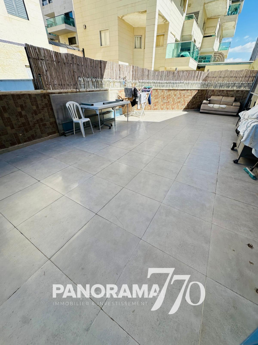 Apartamento garden 3.5 cômodos Ascalão Marina 233-IBL-1571