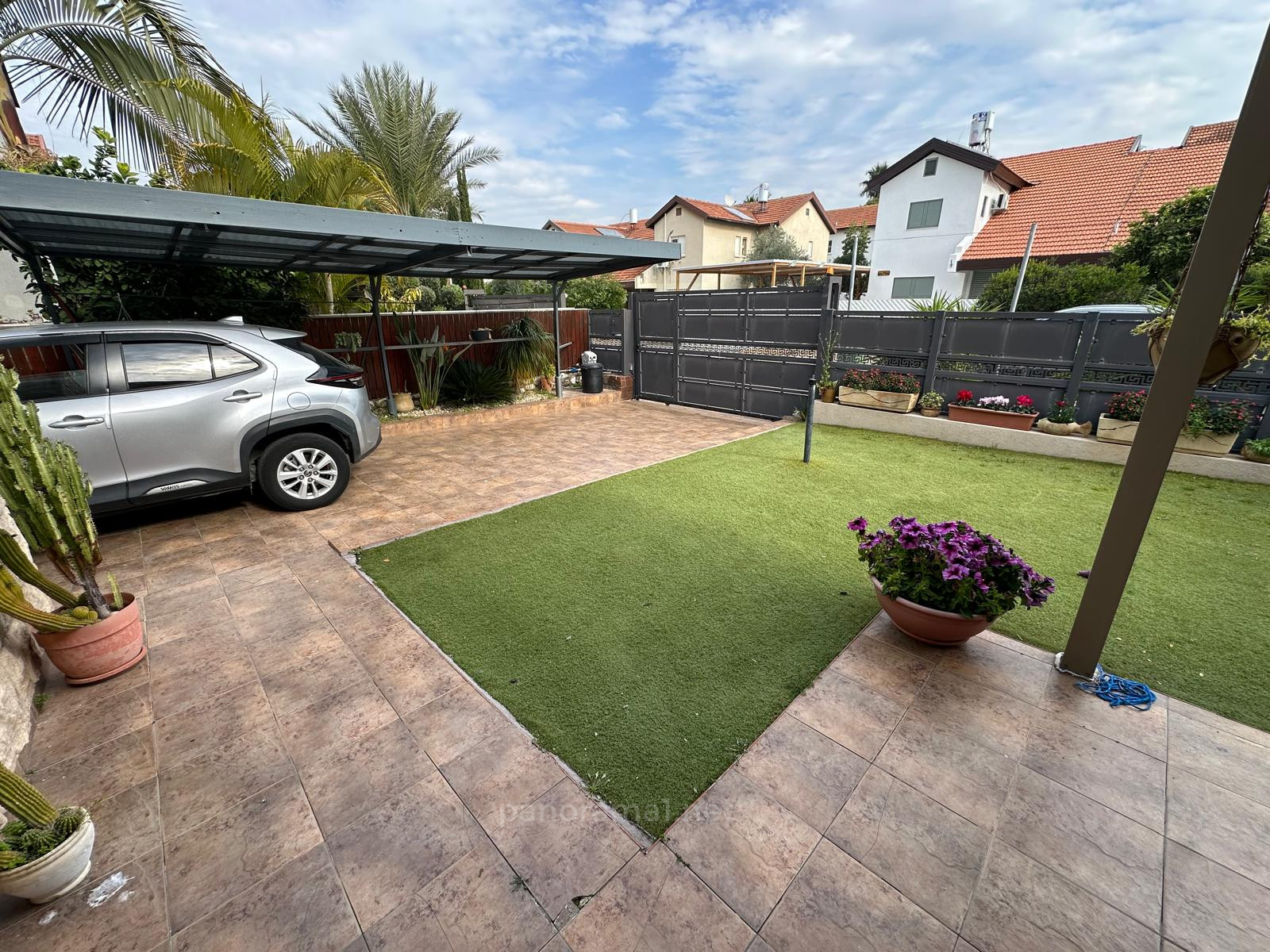 Casarão 6 cômodos Ascalão Neot 233-IBL-1575