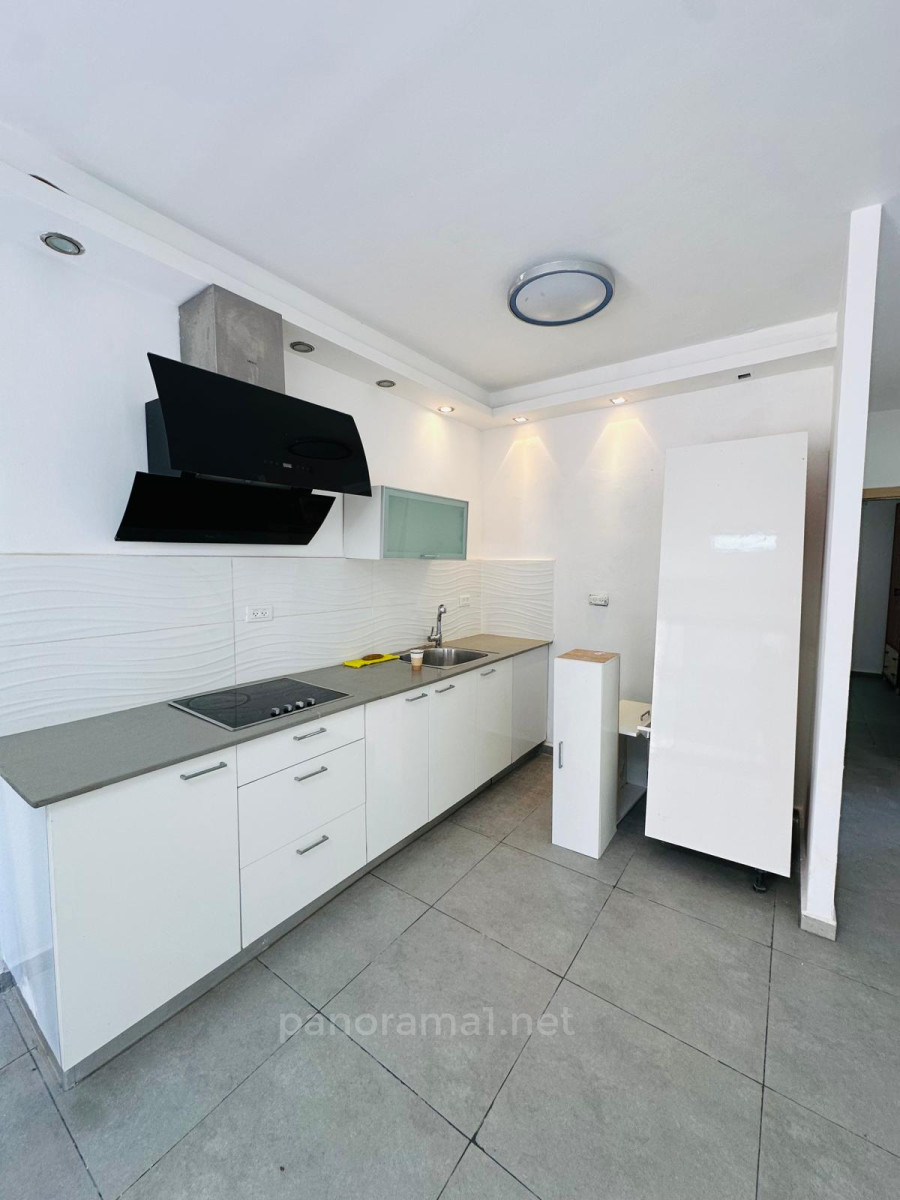 Apartamento 3.5 cômodos Ascalão Marina 233-IBL-1577