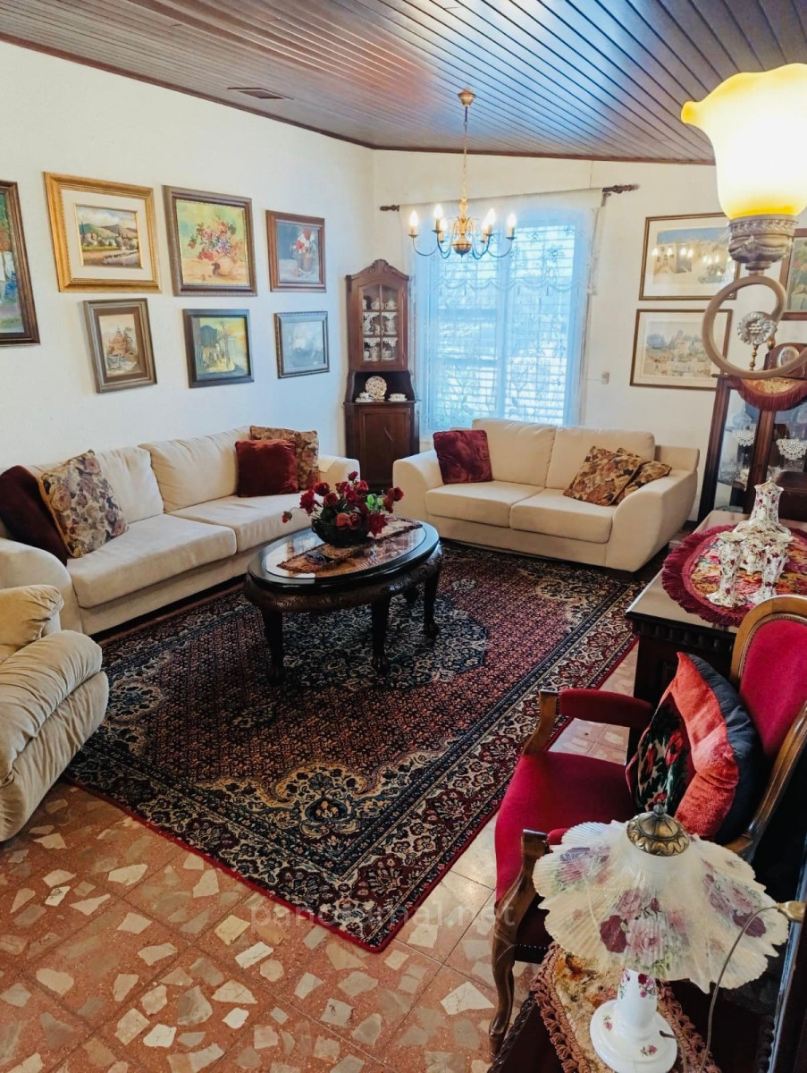 Casarão 6 cômodos Ascalão Afridar 233-IBL-1580