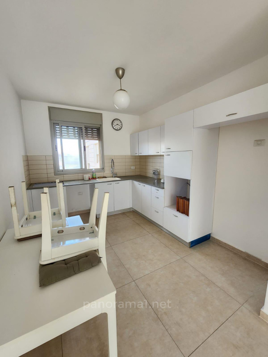 Apartamento 4 cômodos Ascalão Agamim 233-IBL-1582