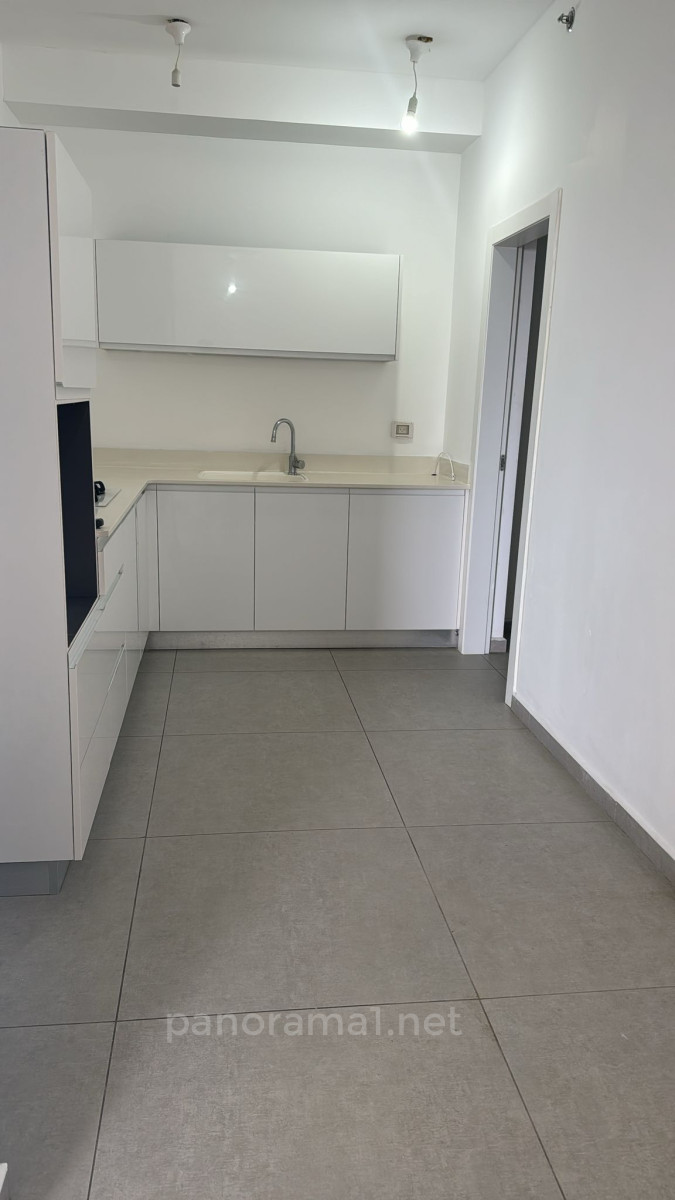 Apartamento 5 cômodos Ascalão City 233-IBL-1588