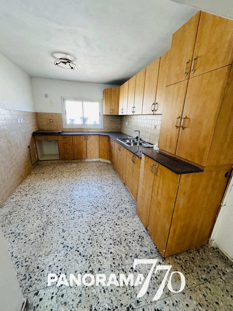 Apartamento 4 cômodos Ascalão Atikot 233-IBL-1594