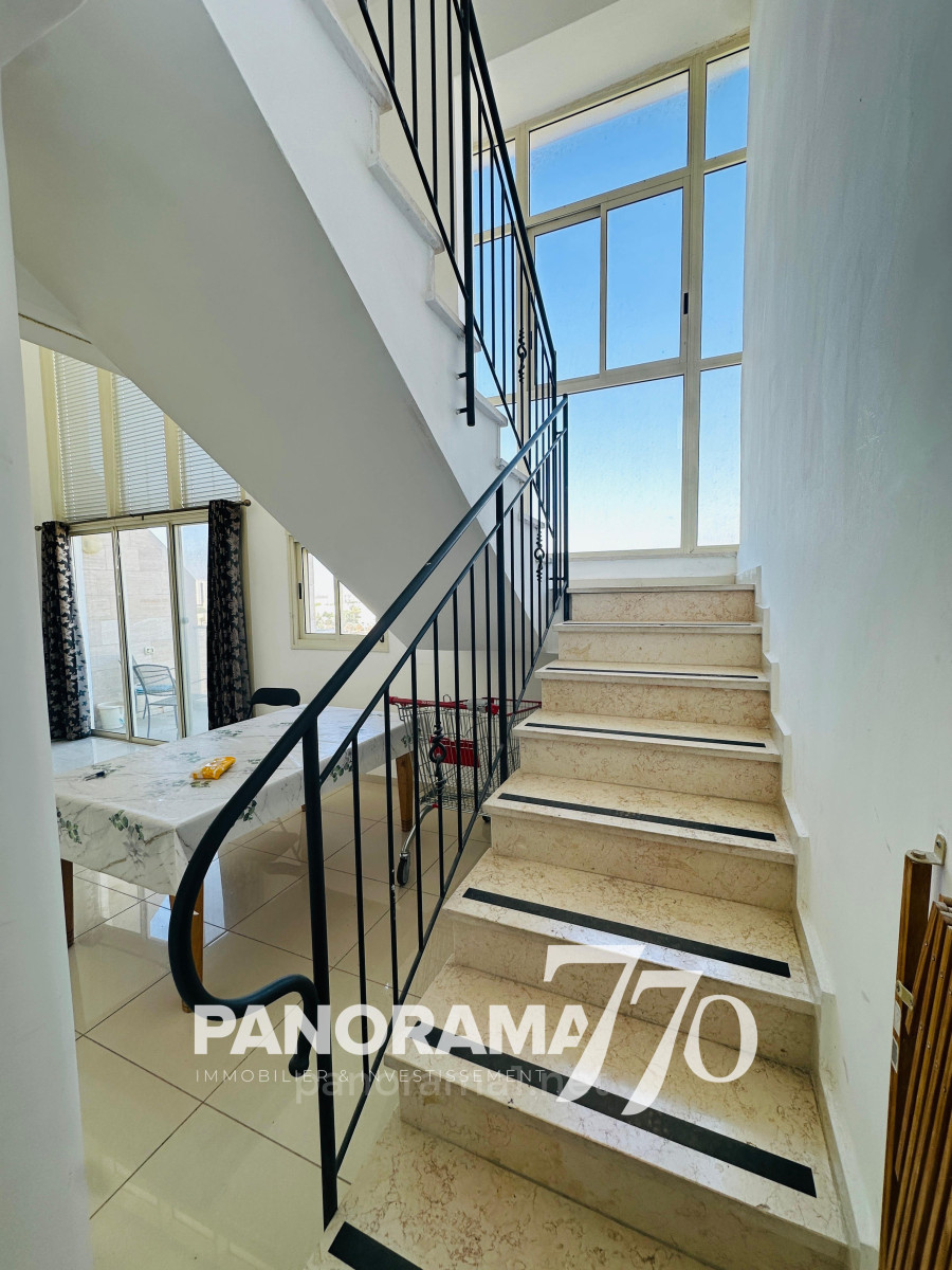 Duplex 4.5 cômodos Ascalão Neve Adarim 233-IBL-1601