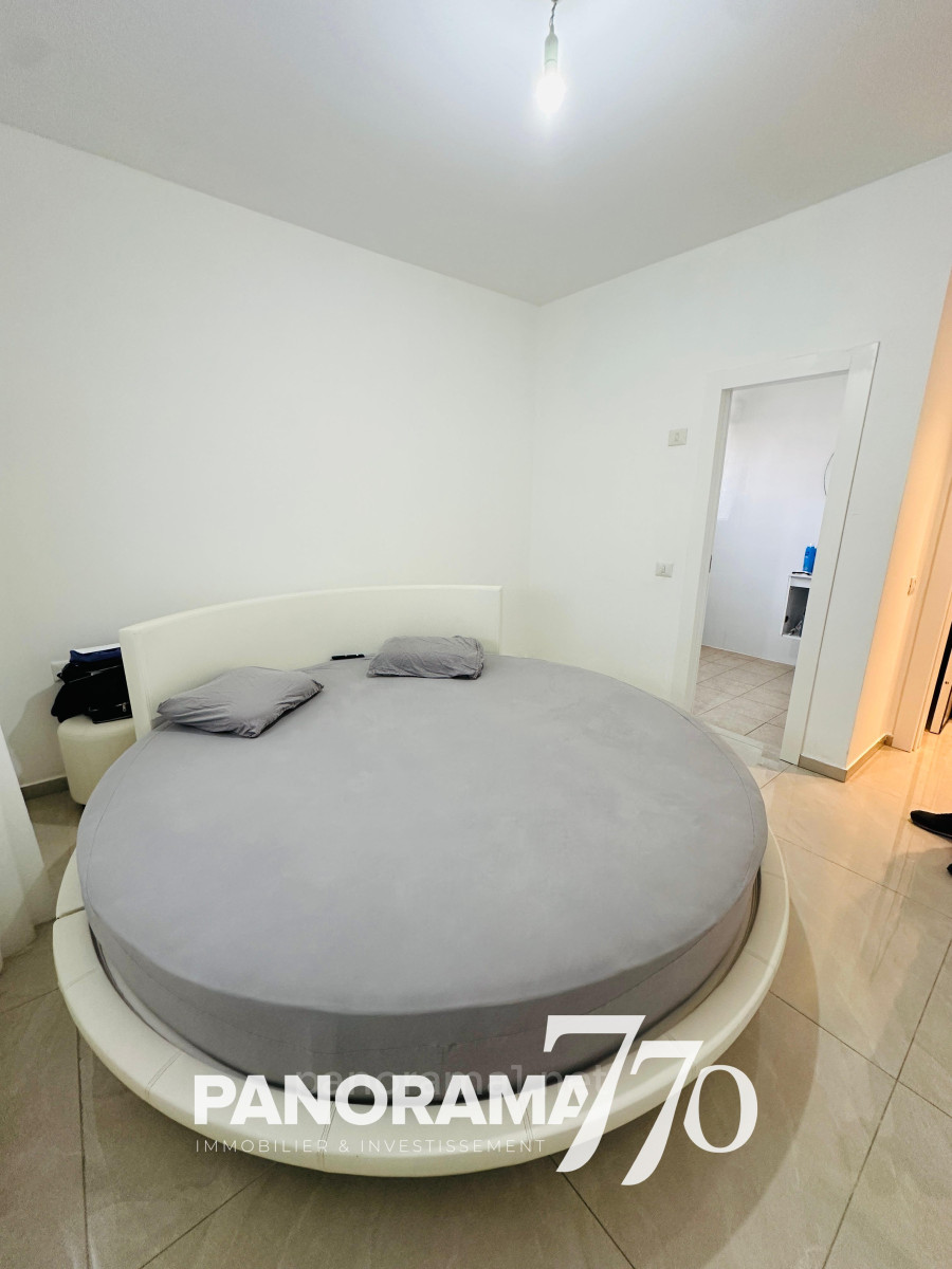 Apartamento 5 cômodos Ascalão Barnea 233-IBL-1603