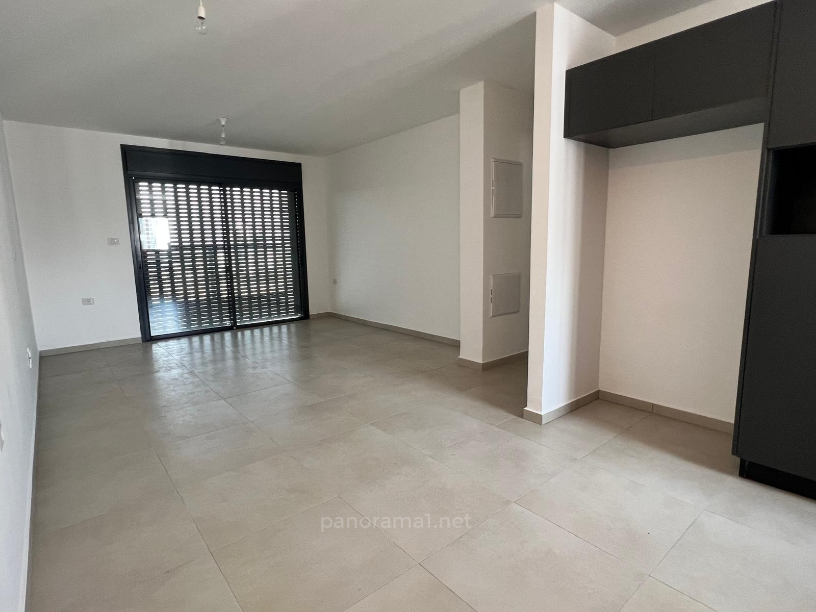 Apartamento 3 cômodos Ascalão Agamim 233-IBL-1621