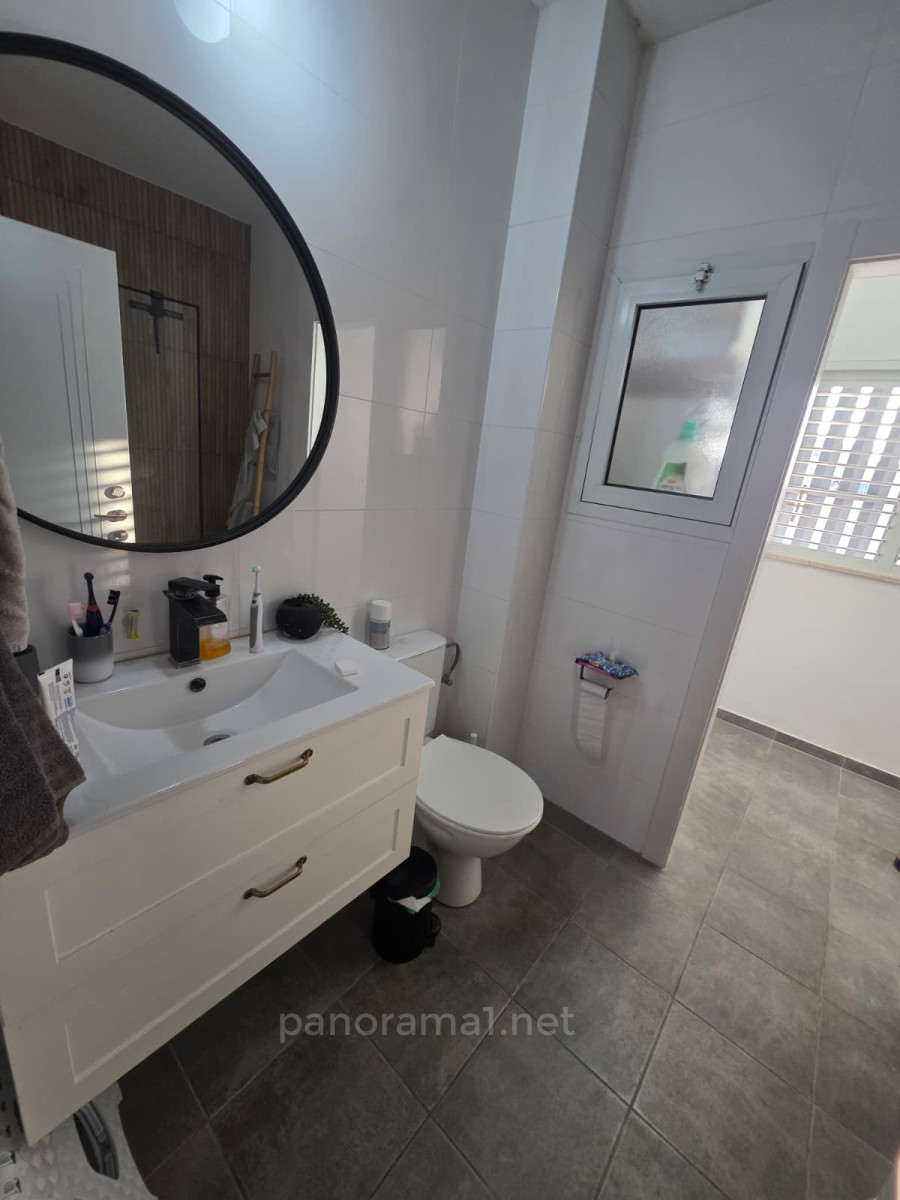 Duplex 4 cômodos Ascalão City 233-IBL-1627