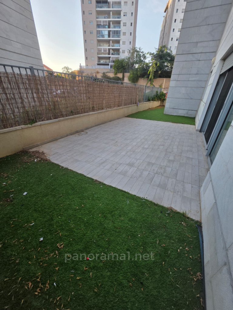 Apartamento garden 4 cômodos Ascalão Barnea 233-IBL-1628