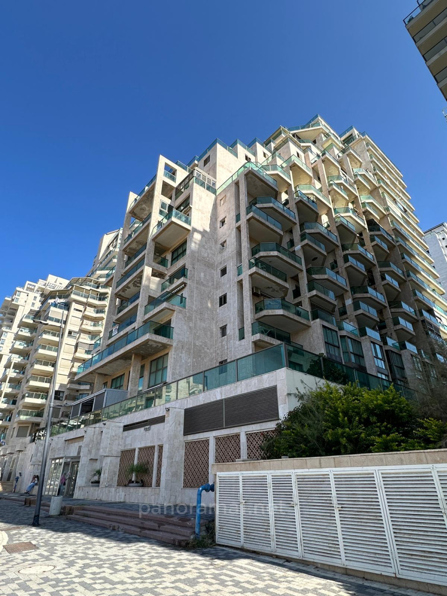 Apartamento 3 cômodos Ascalão Marina 233-IBL-1630