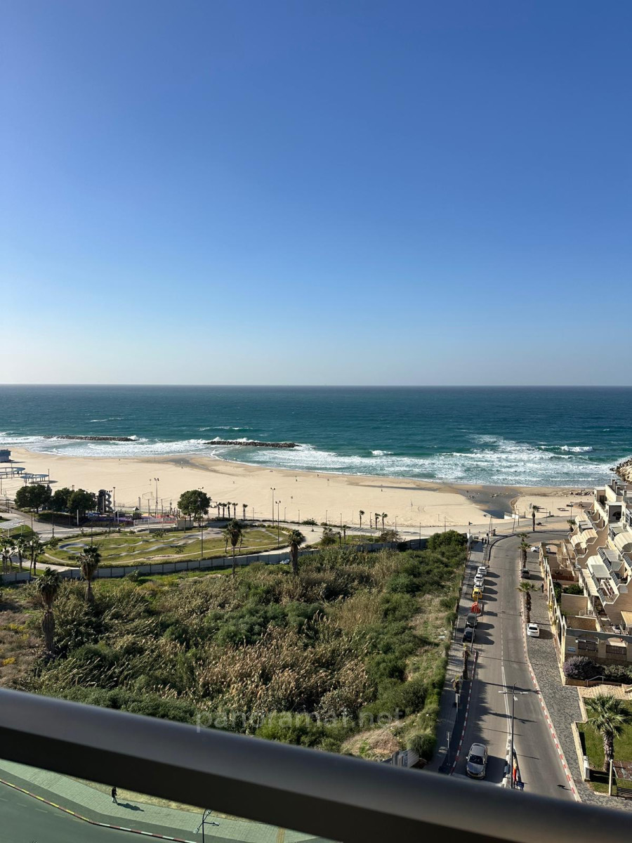 Apartamento 3 cômodos Ascalão Marina 233-IBL-1636