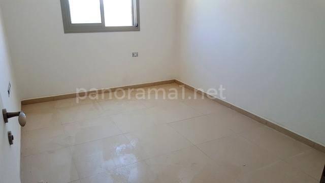 Apartamento 4 cômodos Ascalão Ascalão 233-IBL-961