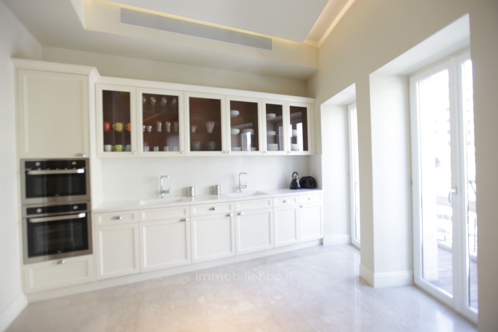 Apartamento 4 cômodos Jerusalém Centro da cidade 245-IBL-1604