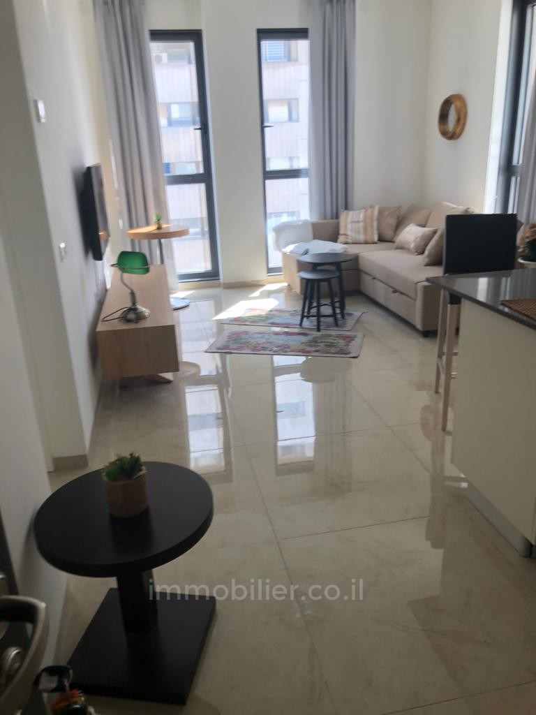 Apartamento 4 cômodos Jerusalém Centro da cidade 245-IBL-1612