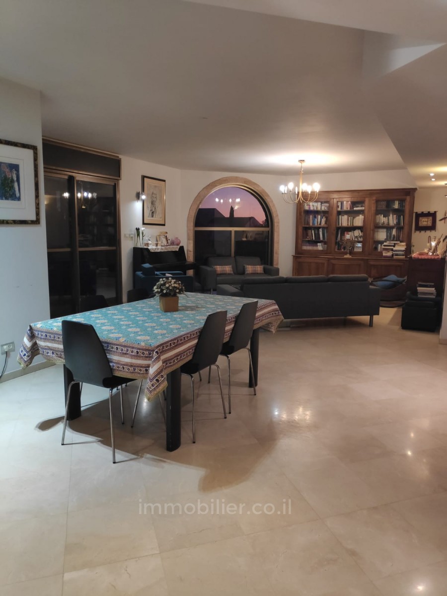 Casa de campo 10 cômodos Jerusalém Ramot 245-IBL-1617