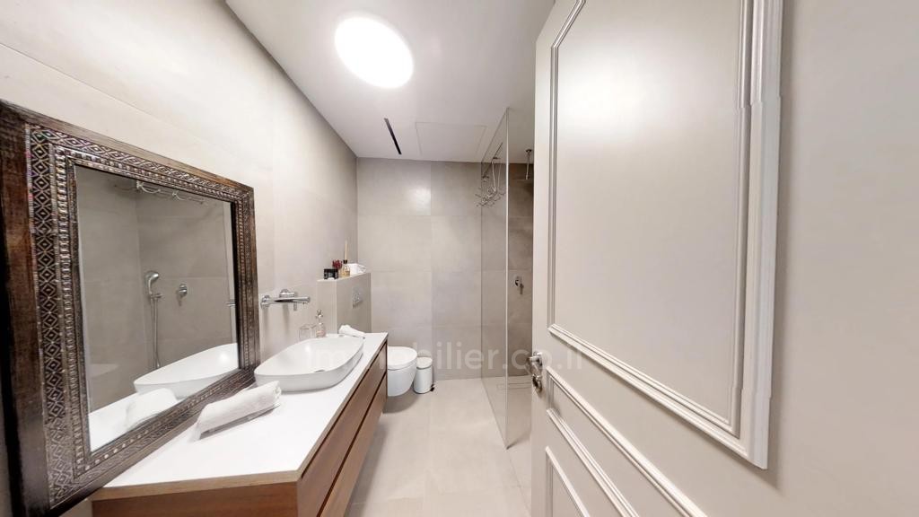 Duplex 5 cômodos Jerusalém Mamila 245-IBL-1715