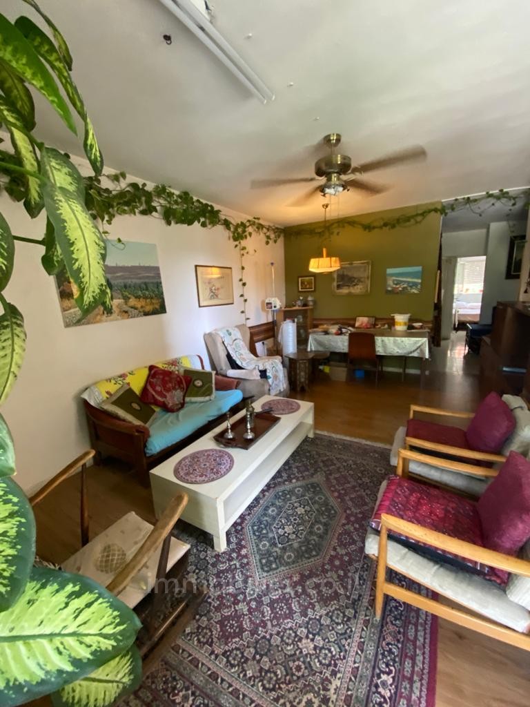 Apartamento 5 cômodos Jerusalém Neve Shanan 245-IBL-1777