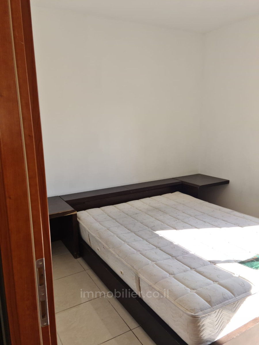 Apartamento 2 cômodos Jerusalém Centro da cidade 245-IBL-1789