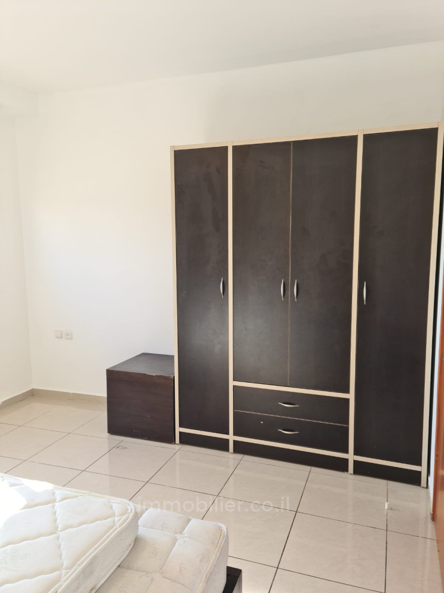 Apartamento 2 cômodos Jerusalém Centro da cidade 245-IBL-1789
