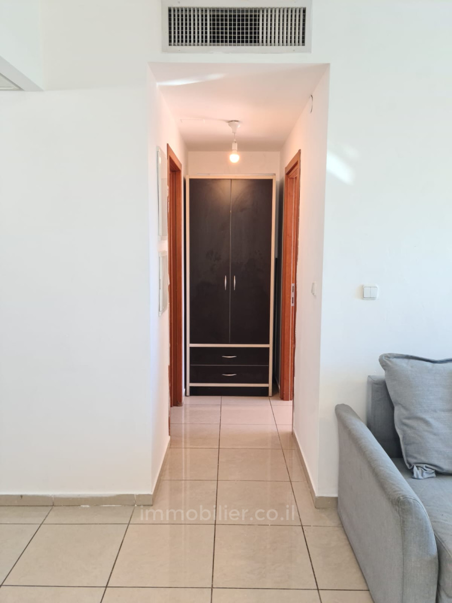 Apartamento 2 cômodos Jerusalém Centro da cidade 245-IBL-1789