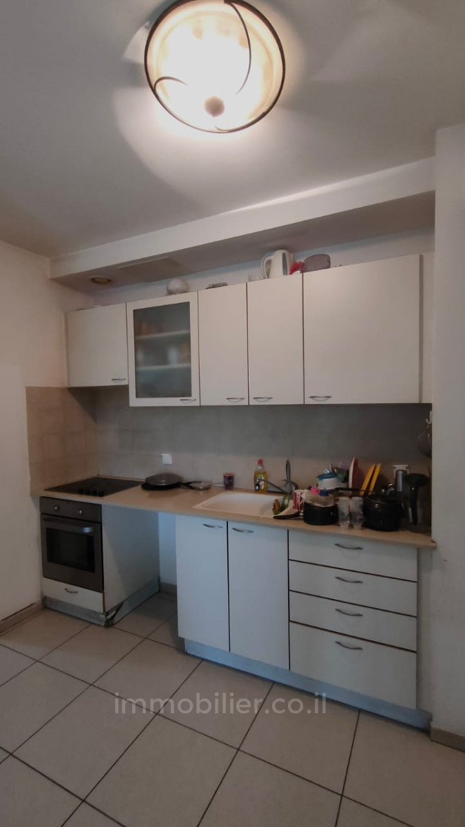 Apartamento 2 cômodos Jerusalém Centro da cidade 245-IBL-1789