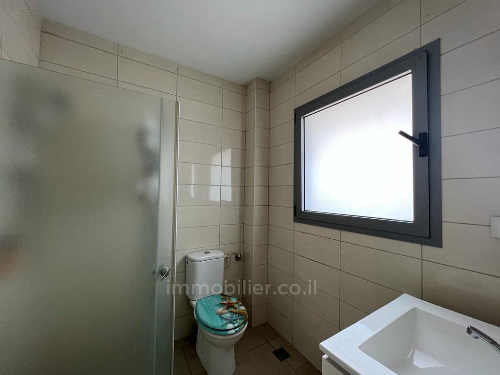 Apartamento 2 cômodos Tel Aviv Florentine 245-IBL-1795