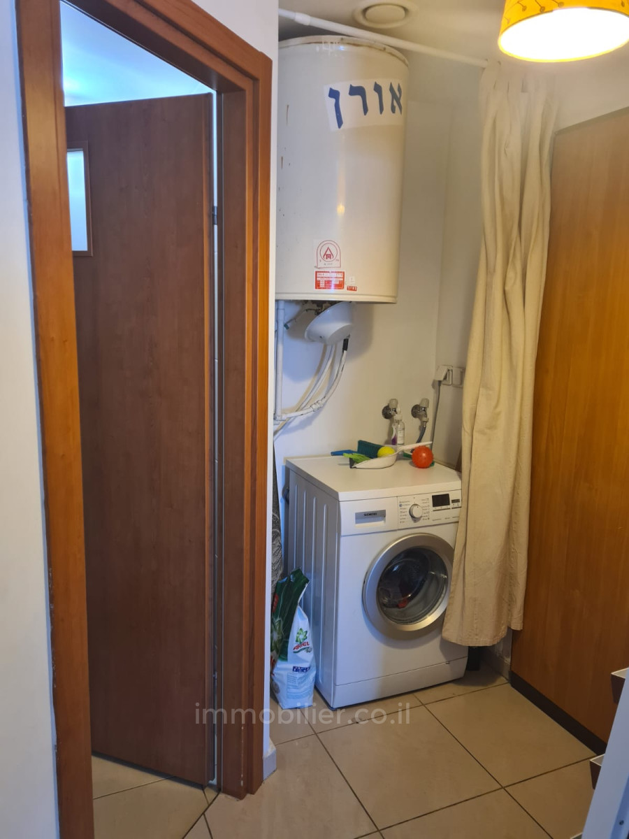 Apartamento 2 cômodos Jerusalém Centro da cidade 245-IBL-1796