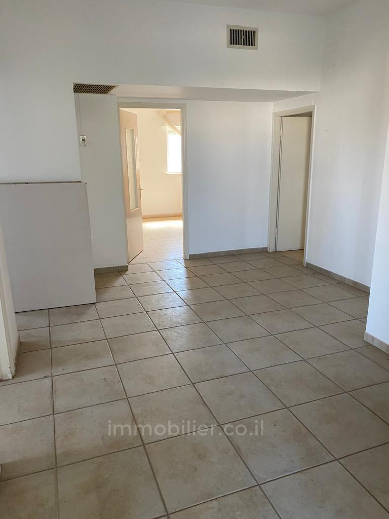 Apartamento 4 cômodos Jerusalém Talbieh 245-IBL-1800