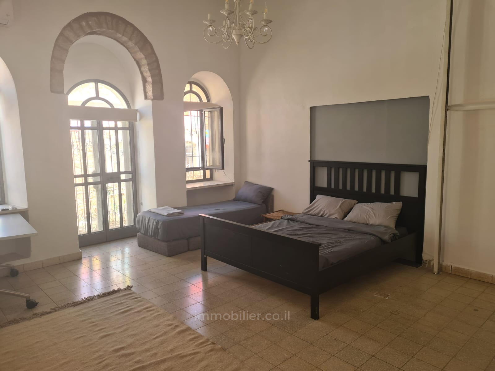 Apartamento 3 cômodos Jerusalém Centro da cidade 245-IBL-1804
