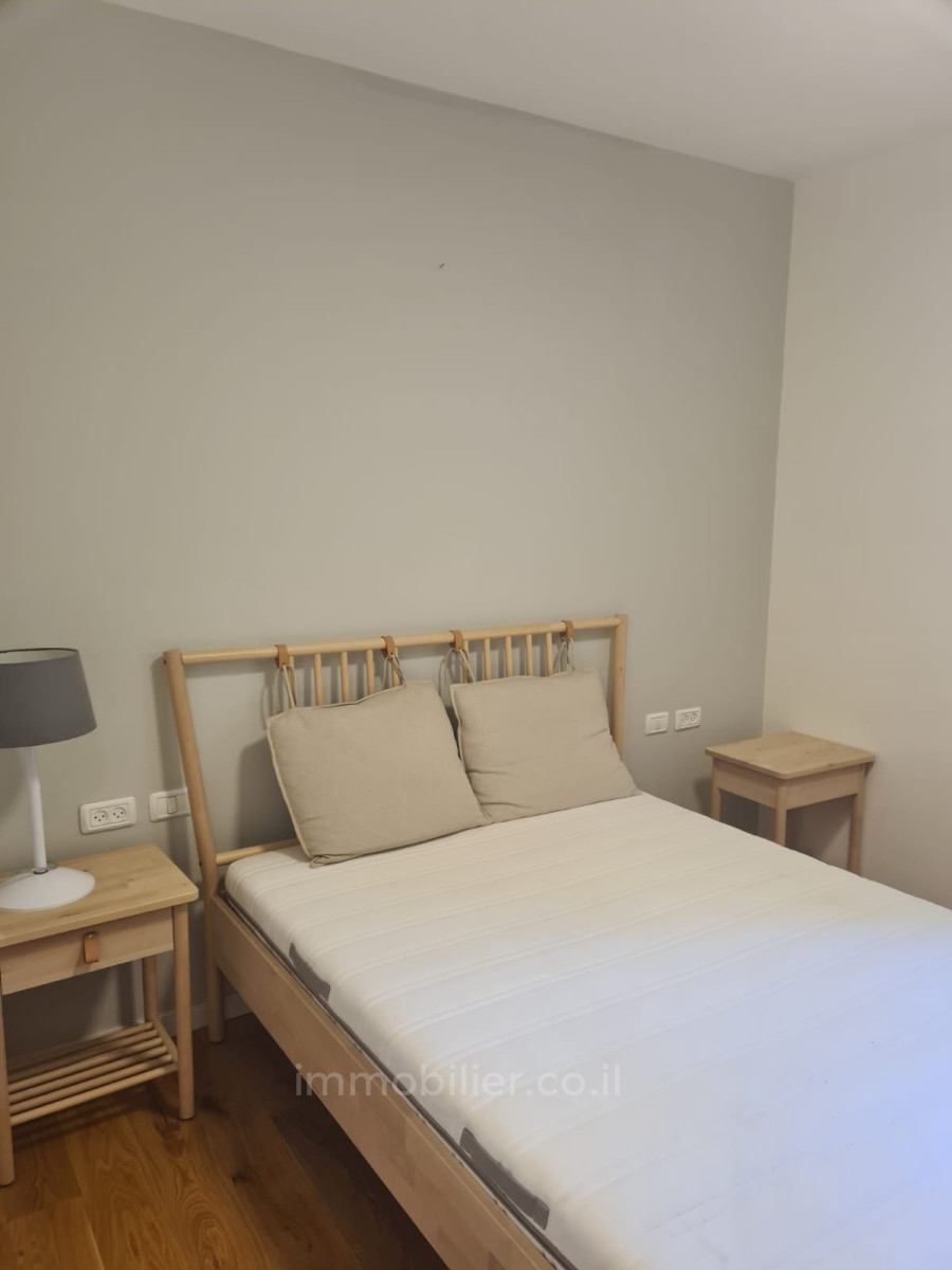 Apartamento 3 cômodos Jerusalém Abu Tor 245-IBL-1812
