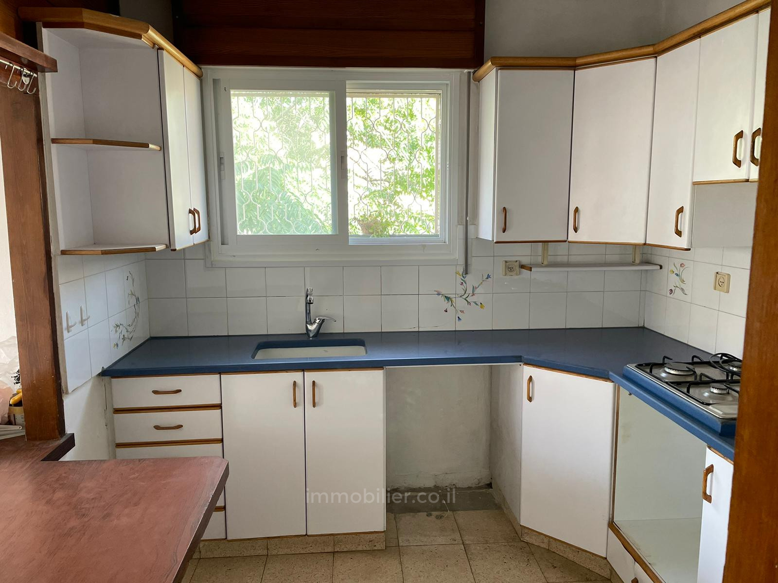 Apartamento 4 cômodos Jerusalém Baka 245-IBL-1813