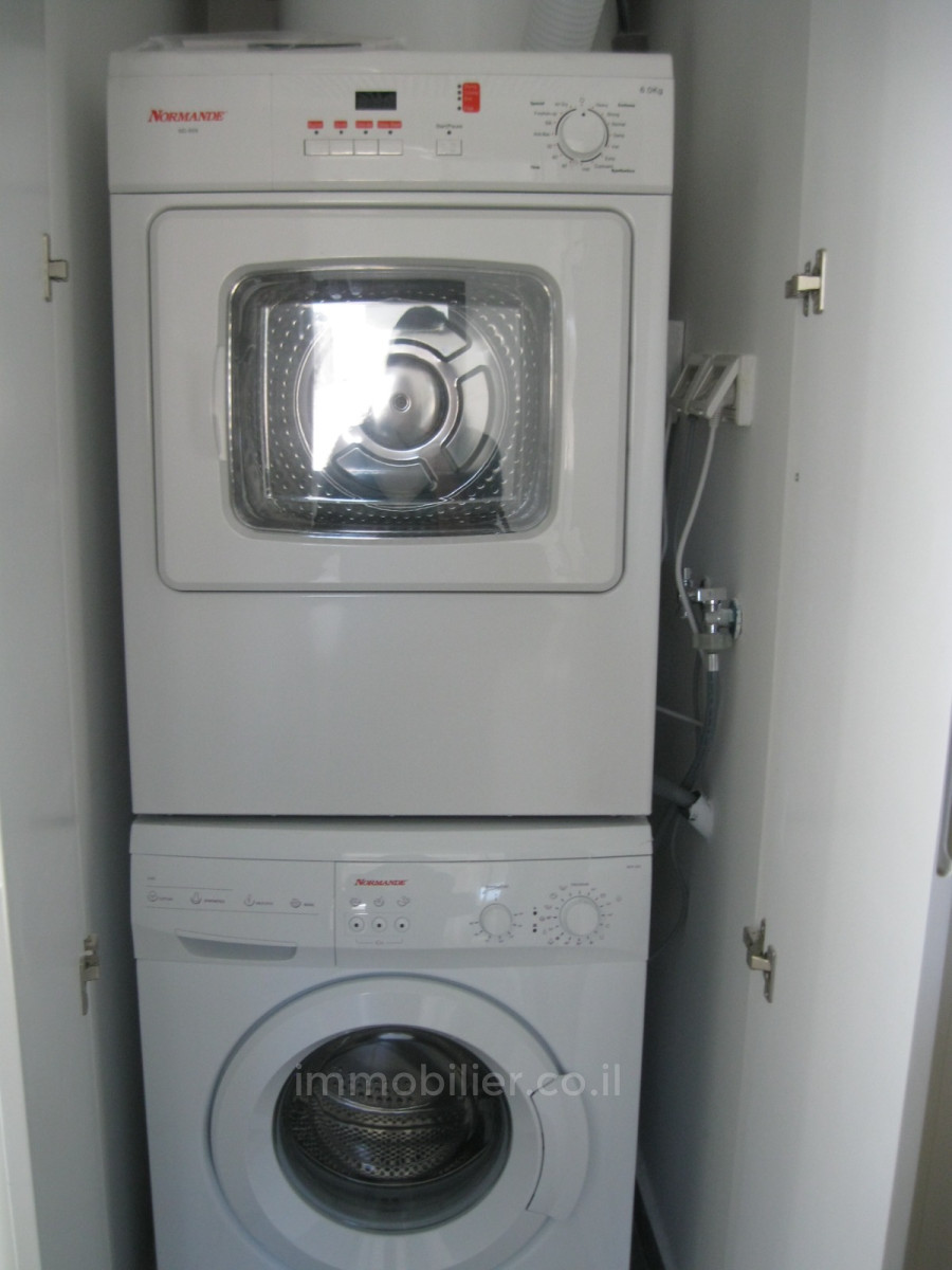 Apartamento 2.5 cômodos Jerusalém Centro da cidade 245-IBL-1818