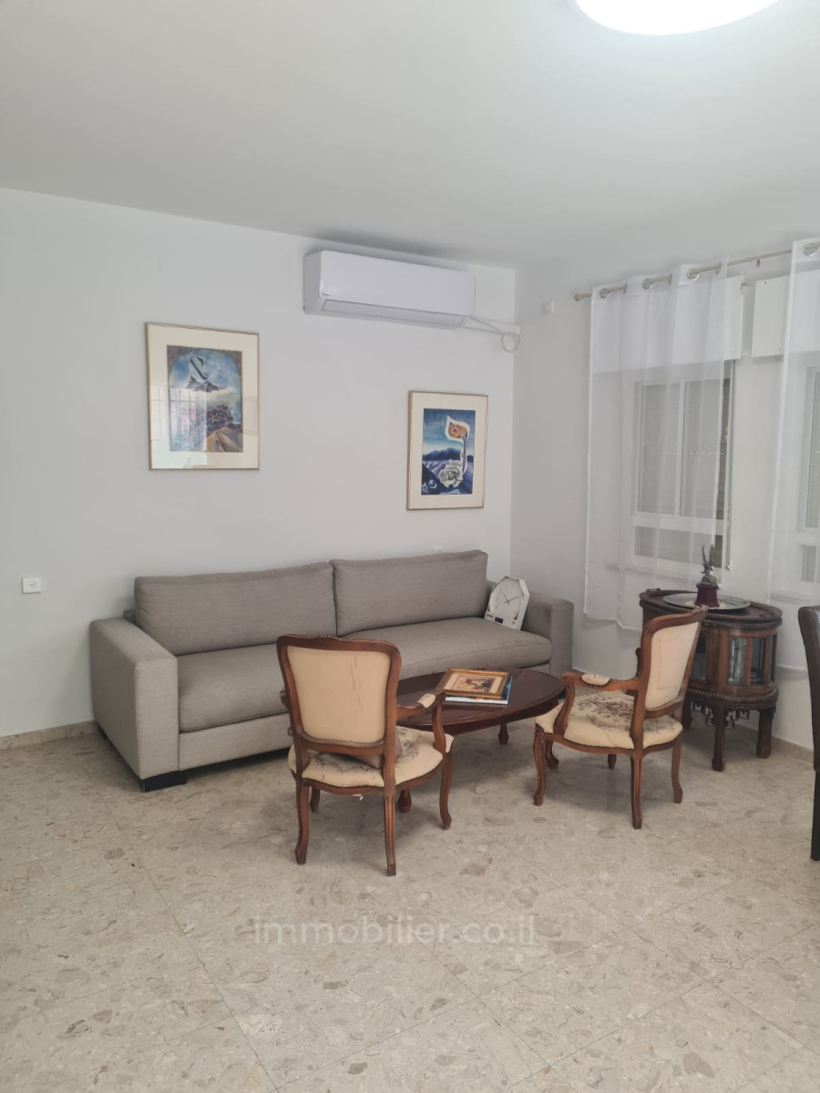 Apartamento 4 cômodos Jerusalém Musrara 245-IBL-1823