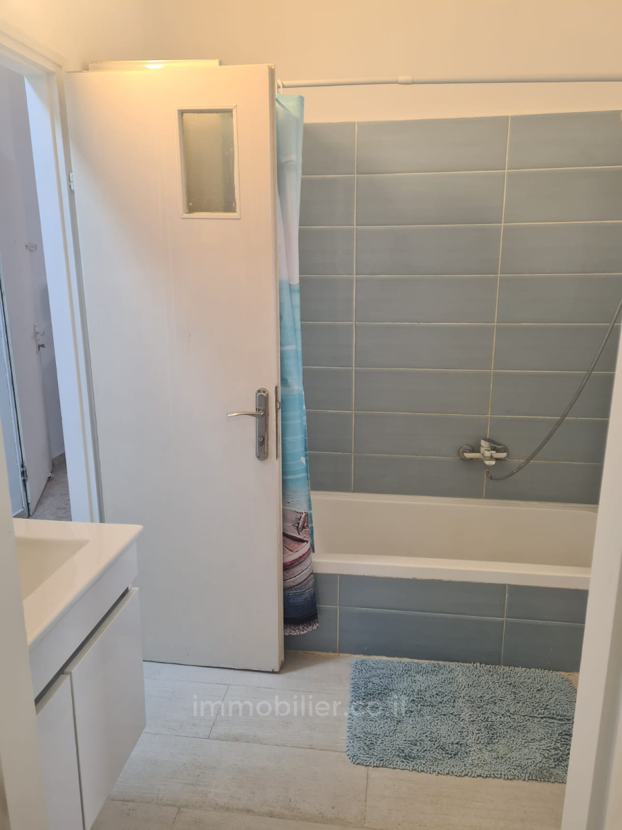 Apartamento 4 cômodos Jerusalém Musrara 245-IBL-1823