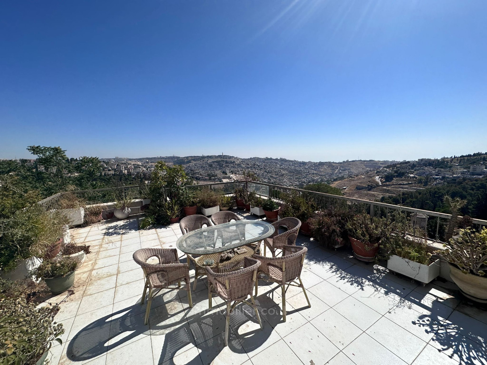 Cobertura 4 cômodos Jerusalém Arnona 245-IBL-1828
