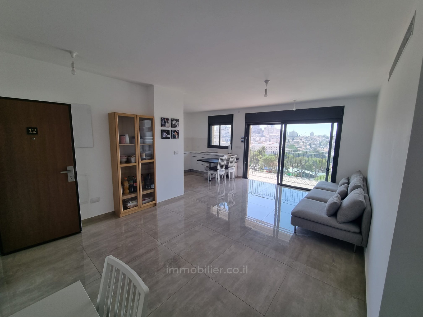 Apartamento 3 cômodos Jerusalém Kiryat haleum 245-IBL-1829