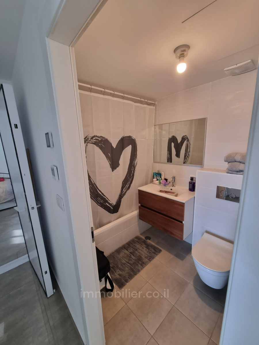 Apartamento 3 cômodos Jerusalém Kiryat haleum 245-IBL-1829